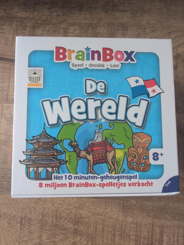 BrainBox De Wereld - Het 10 minuten-geheugenspel, Bezzer Wizzer Studio, Ophalen of Verzenden, Zo goed als nieuw, Een of twee spelers