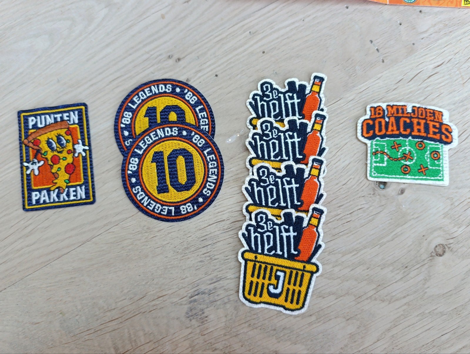Jumbo wk juickjack emblemen ruilen en spaarkaarten gratis, Verzamelen, Speldjes, Pins en Buttons, Ophalen of Verzenden, Zo goed als nieuw