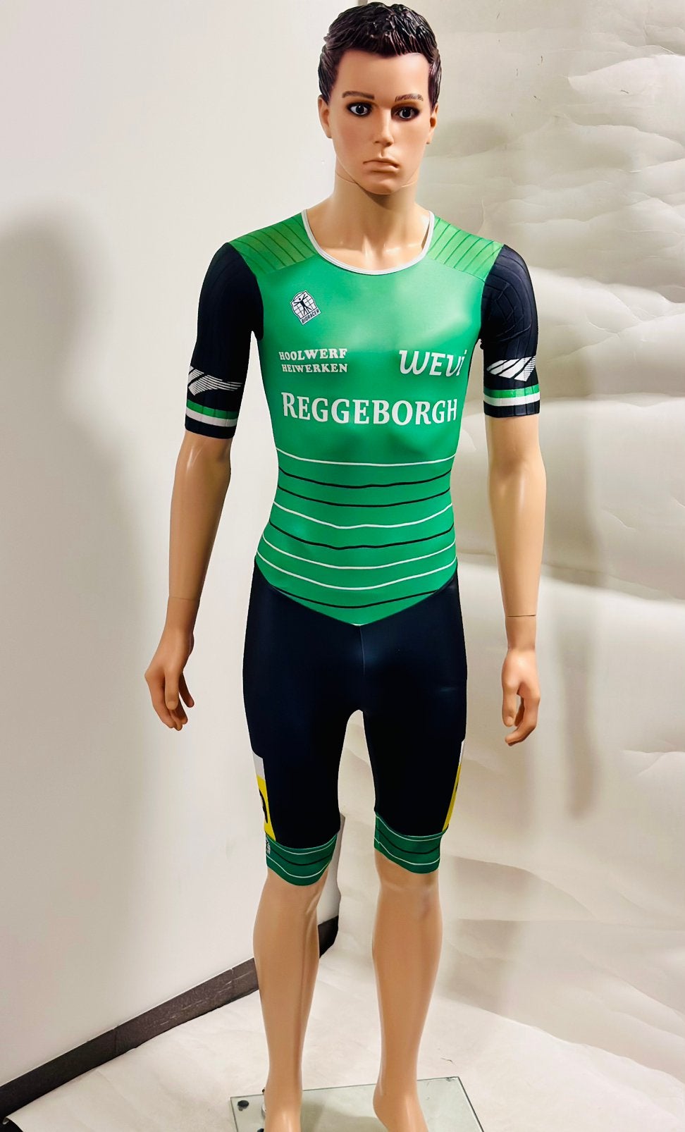 Skeelerkleding skeelerpak snelpak speedsuit maat S Bioracer, Sport en Fitness, Ophalen of Verzenden, Zo goed als nieuw