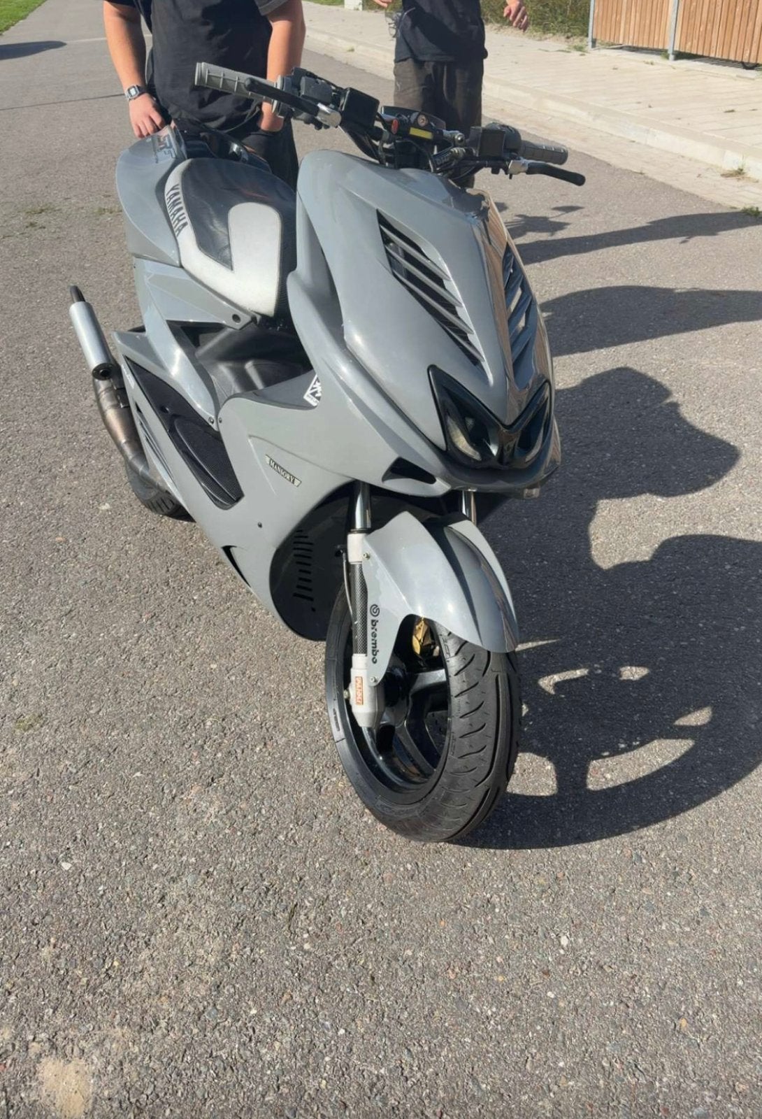 Yamaha Aerox Custom 70сс, Tweetakt, Aerox, Maximaal 45 km/u, 70 cc