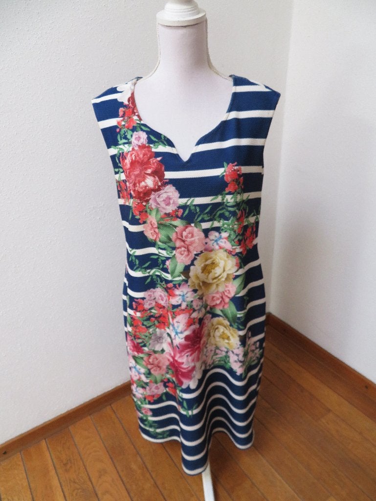 F30 BATIDA jurk aparte jurk blauw wit roze L 42/44, Kleding | Dames, Jurken, Blauw, Maat 42/44 (L), Ophalen of Verzenden, Zo goed als nieuw