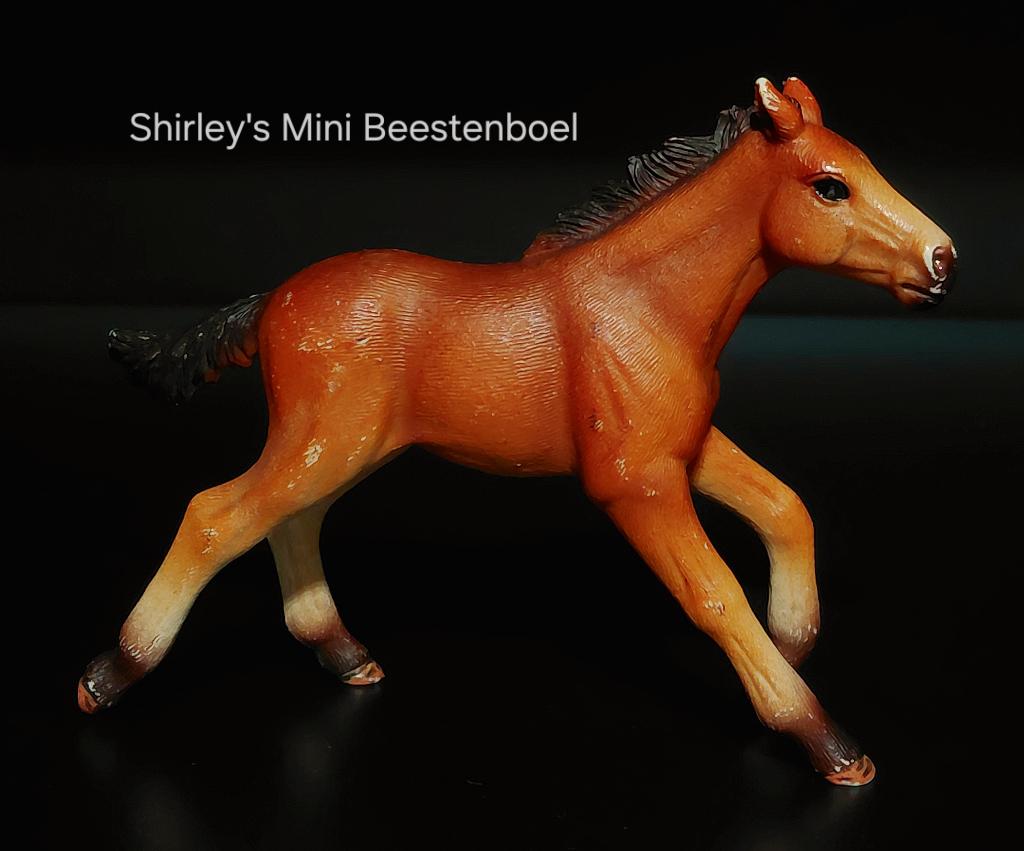 schleich mustang veulen, Verzamelen, Dierenverzamelingen, Ophalen of Verzenden, Gebruikt, Paard, Beeldje of Figuurtje