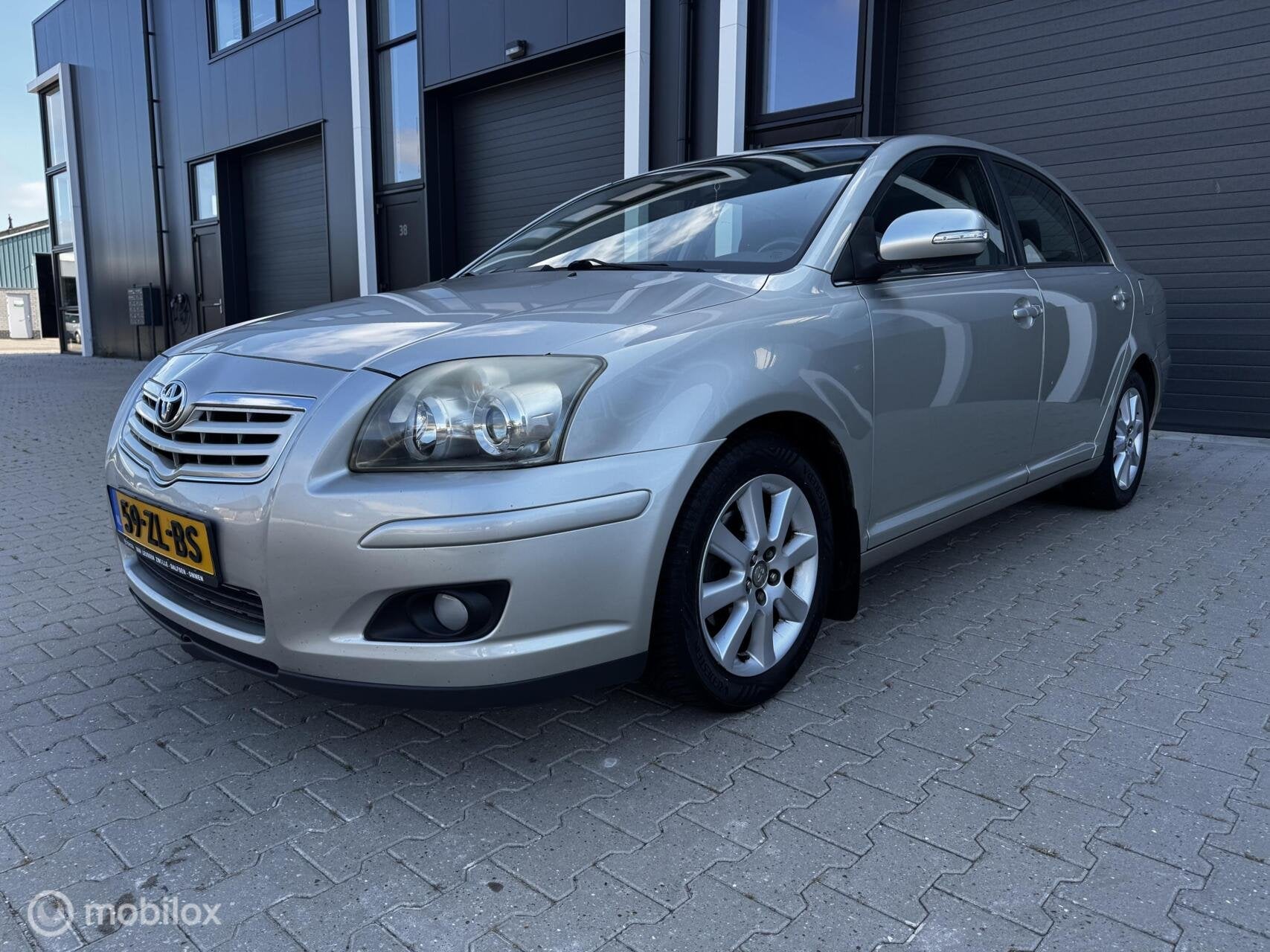 Toyota Avensis 1.8 VVTi Luna 2008. (Airco-NAP-APK), Auto's, Toyota, Voorwielaandrijving, 1794 cc, 4 cilinders, 129 pk