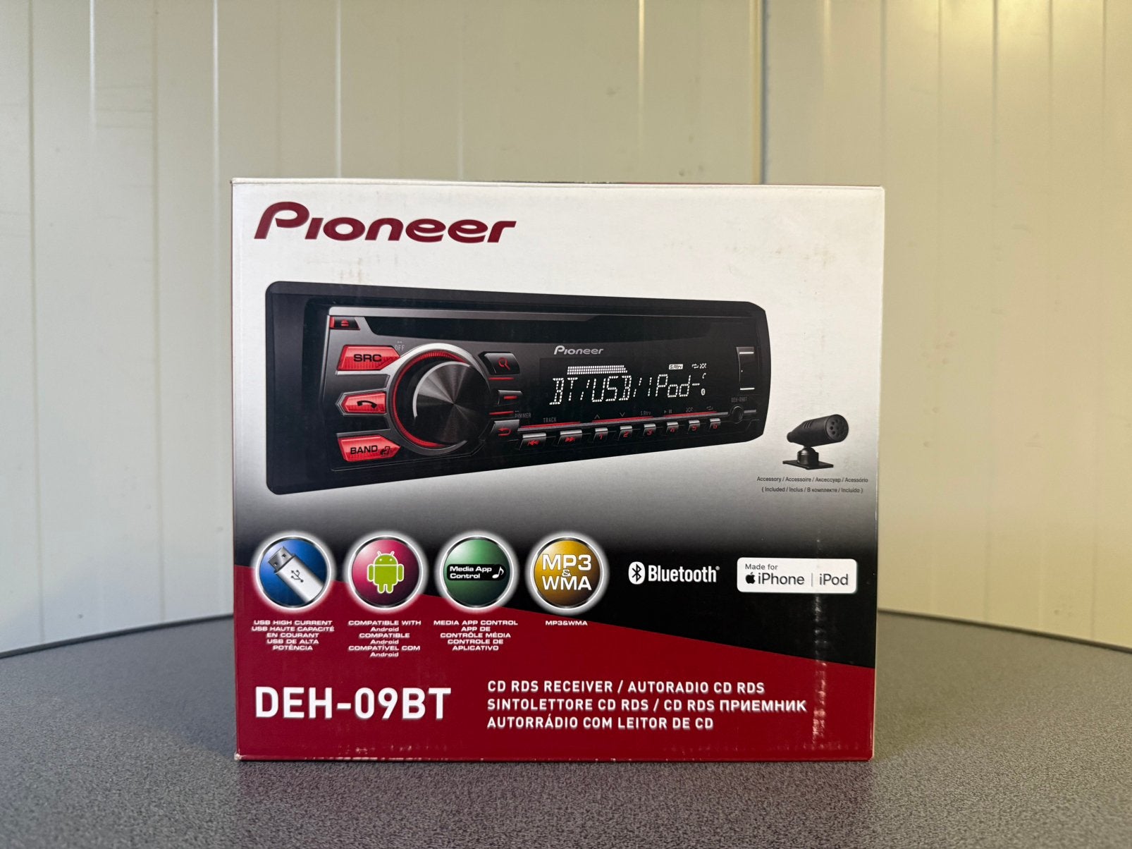 Pioneer DEH-09BT - Autoradio met bluetooth, Ophalen of Verzenden, Zo goed als nieuw