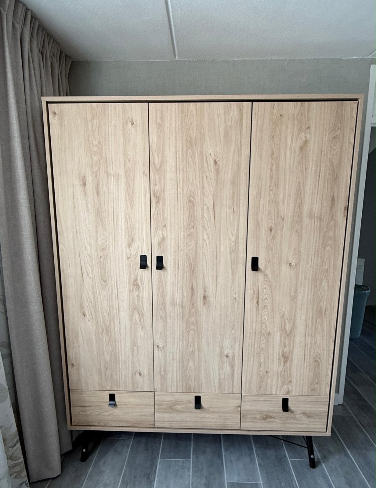 Zo goed als nieuwe Kledingkast Denver Eiken 150x200x60 cm, Huis en Inrichting, Kasten | Kledingkasten, Ophalen, 200 cm of meer