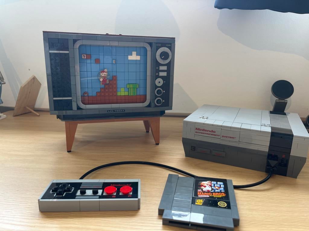 LEGO Nintendo Entertainment System, Ophalen of Verzenden, Zo goed als nieuw, Vanaf 18 jaar