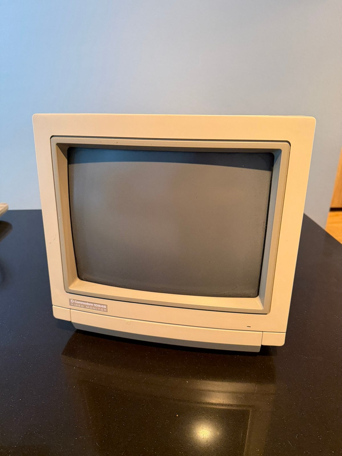 Commodore stereo monitor S1084S D1, Antiek en Kunst, Ophalen