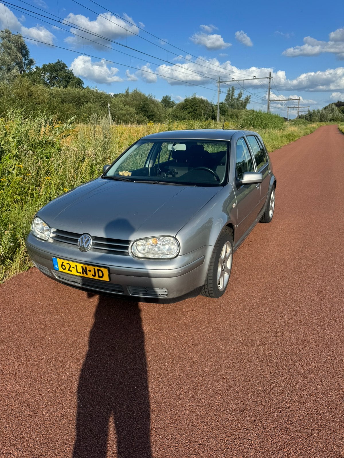 Volkswagen Golf 1.6 77KW 2003 Grijs, Voorwielaandrijving, 1145 kg, 4 cilinders, 49 €/maand