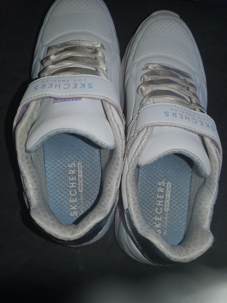 Skechers Sneakers met Memory Foam - Maat 34 bieden, Ophalen, Skechers, Wit, Sneakers of Gympen