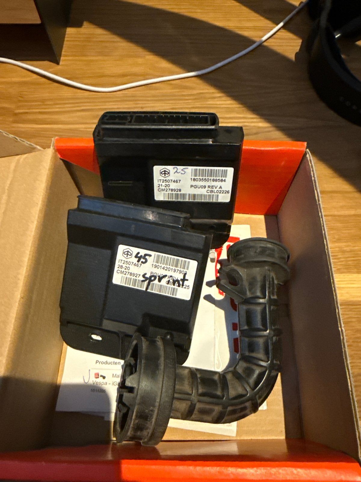 Piaggio ECU CDI unit en inlaatspruitstuk, Ophalen of Verzenden, Gebruikt, Overige typen