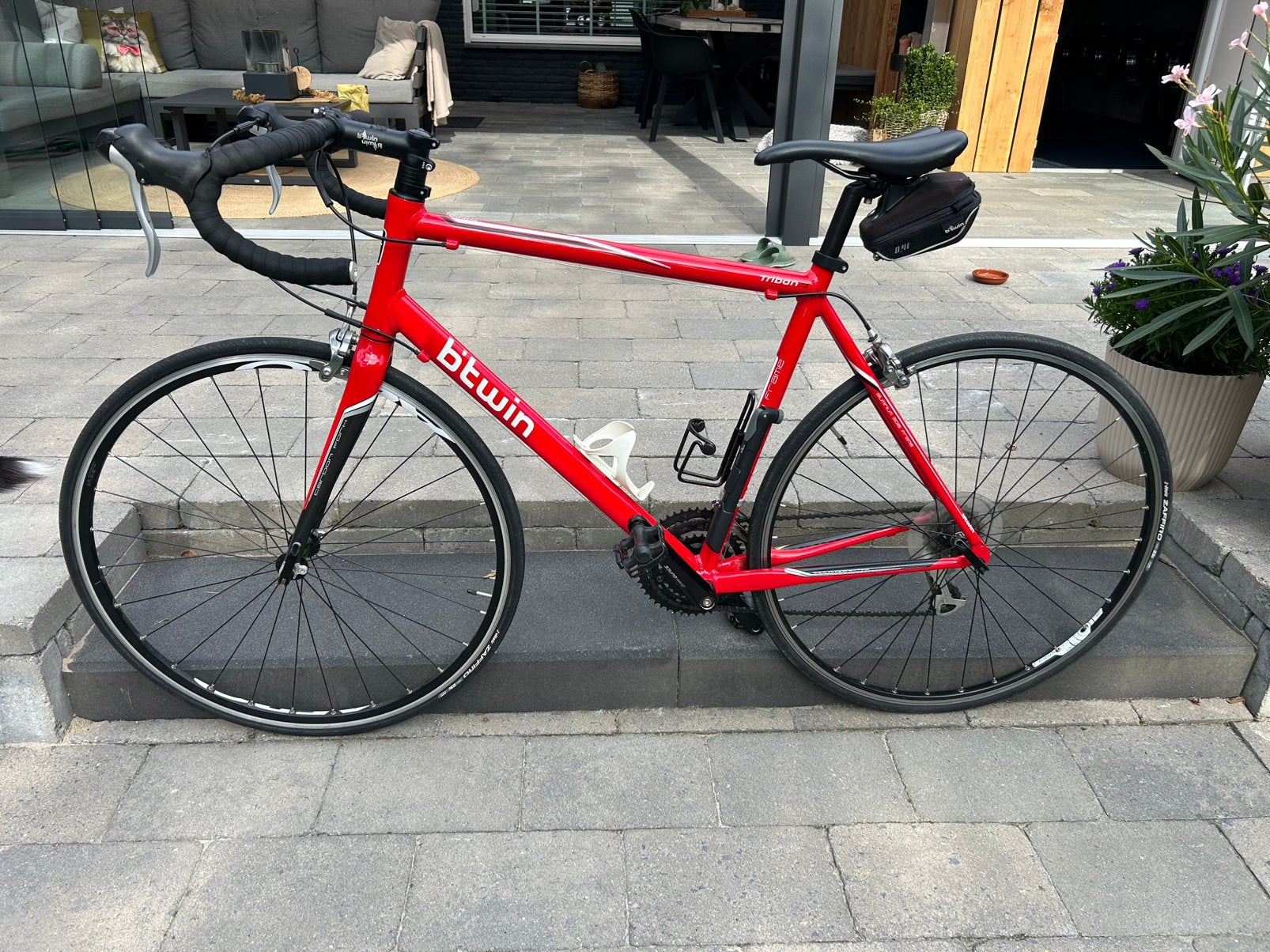 In goede staat felrode B’twin Triban 3 !, Aluminium, Zo goed als nieuw, Meer dan 20 versnellingen, Ophalen