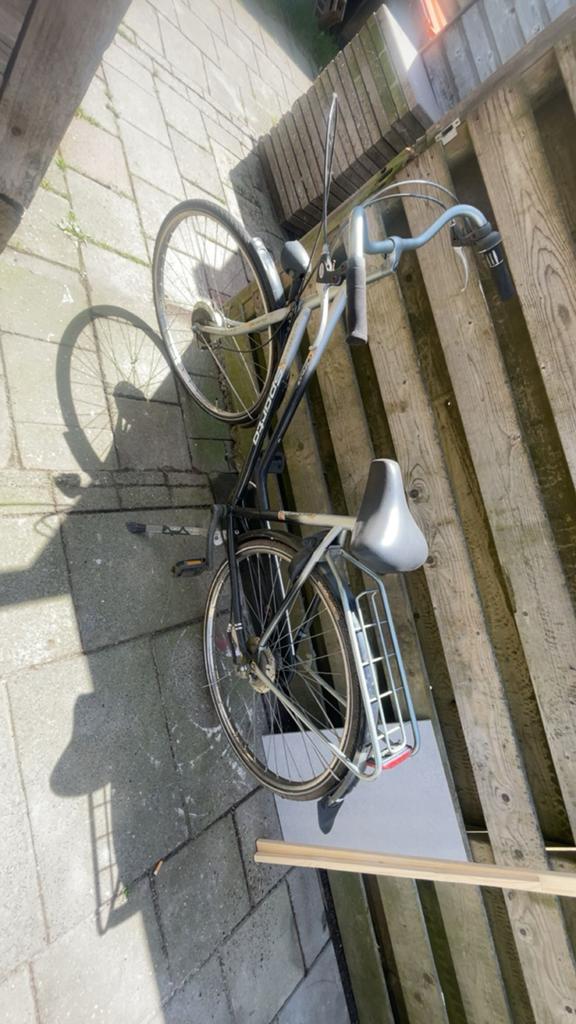 Dames fiets, Fietsen en Brommers, Ophalen of Verzenden, Zo goed als nieuw