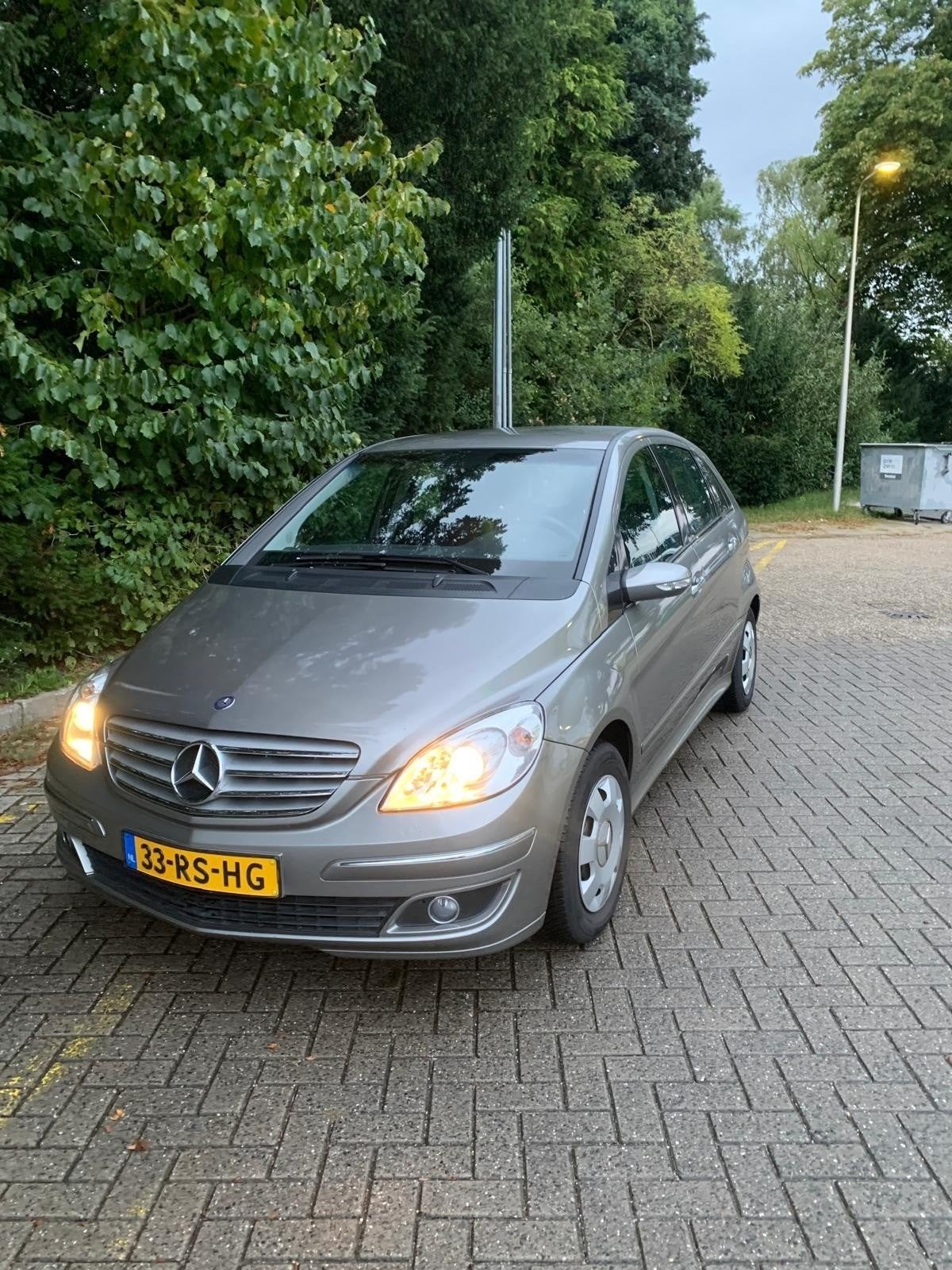 Mercedes-Benz B-Klasse 1.7 B170 5DRS 2005 Grijs, Auto's, Voorwielaandrijving, 15 km/l, 4 cilinders, Origineel Nederlands
