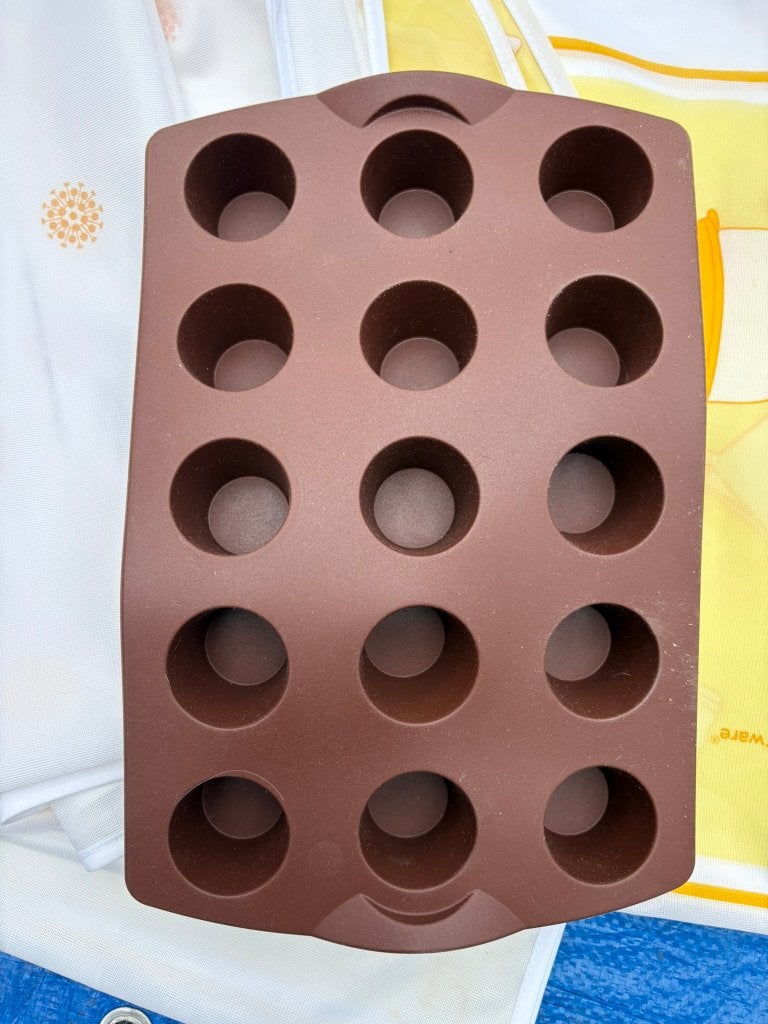 Tupperware siliconen bakvorm mini cupcake nieuw., Ophalen of Verzenden, Nieuw, Bruin, Overige typen