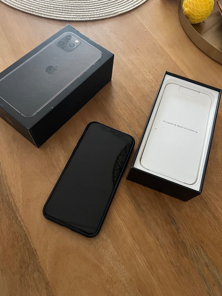 IPhone 11 Pro 64GB, Telecommunicatie, Mobiele telefoons | Apple iPhone, Ophalen, IPhone 11, Zo goed als nieuw, 76 %