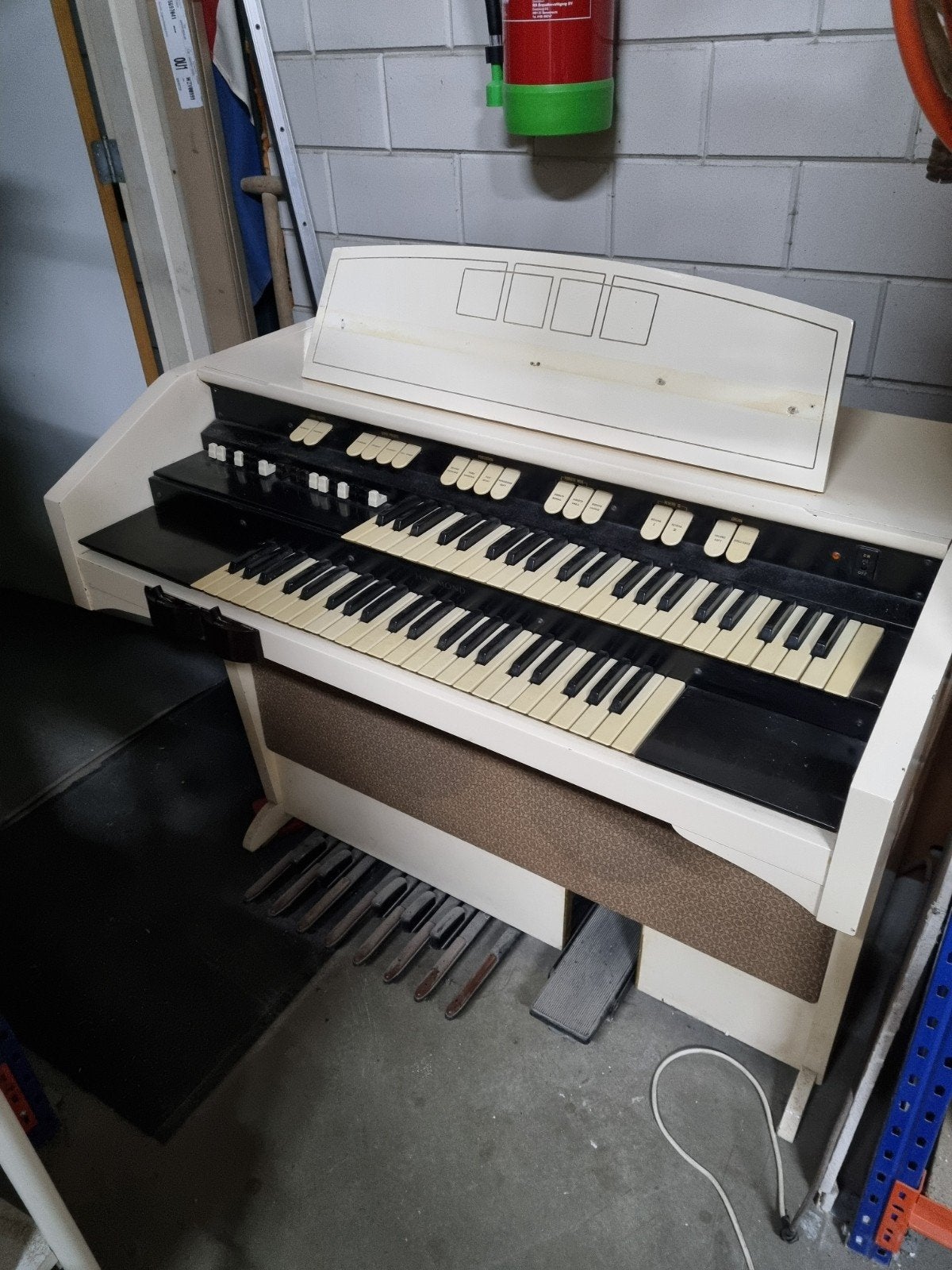 Hammond L-122 Orgel met Leslie Speaker - Vintage, Muziek en Instrumenten, Ophalen, Gebruikt, 2 klavieren, Hammondorgel