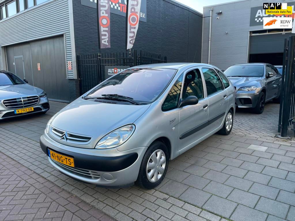 Citroen Xsara Picasso 1.8i-16V Différence 1e Eigenaar! Trek, Metallic lak, 4 cilinders, 1749 cc, 116 pk