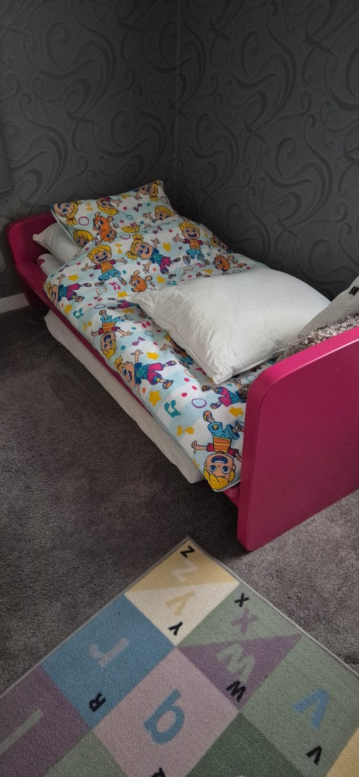 Peuterbedje roze 170x90x65 buiten maten, Ophalen of Verzenden, Gebruikt, 140 tot 160 cm, 70 tot 85 cm