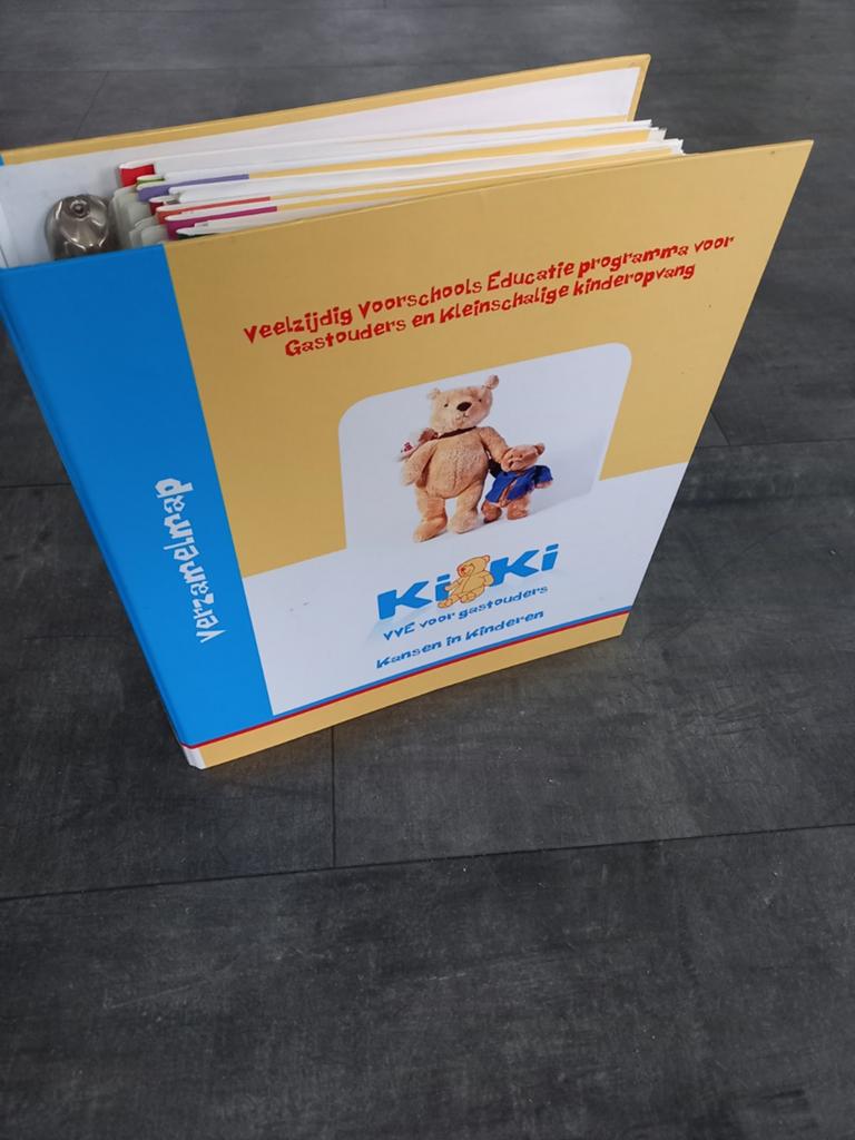 KiKi VVE voor gastouders en kleinschalige kinderopvang, Boeken, Ophalen of Verzenden, Zo goed als nieuw, 2 tot 3 jaar