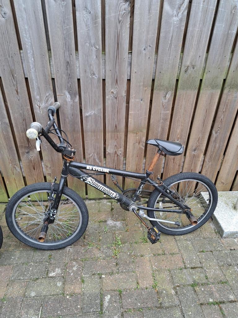 Zwarte BMX opknapper - RS Cyclone Bonercrusher, Fietsen en Brommers, Fietsen | Crossfietsen en BMX, Gebruikt, Staal, Velgrem, 20 tot 24 inch