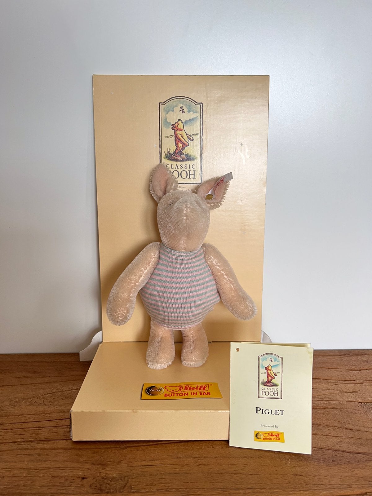 Steiff 680021 Piglet Classic Winnie the Pooh 2002 Collectors, Ophalen of Verzenden, Nieuw, Stoffen beer, Steiff