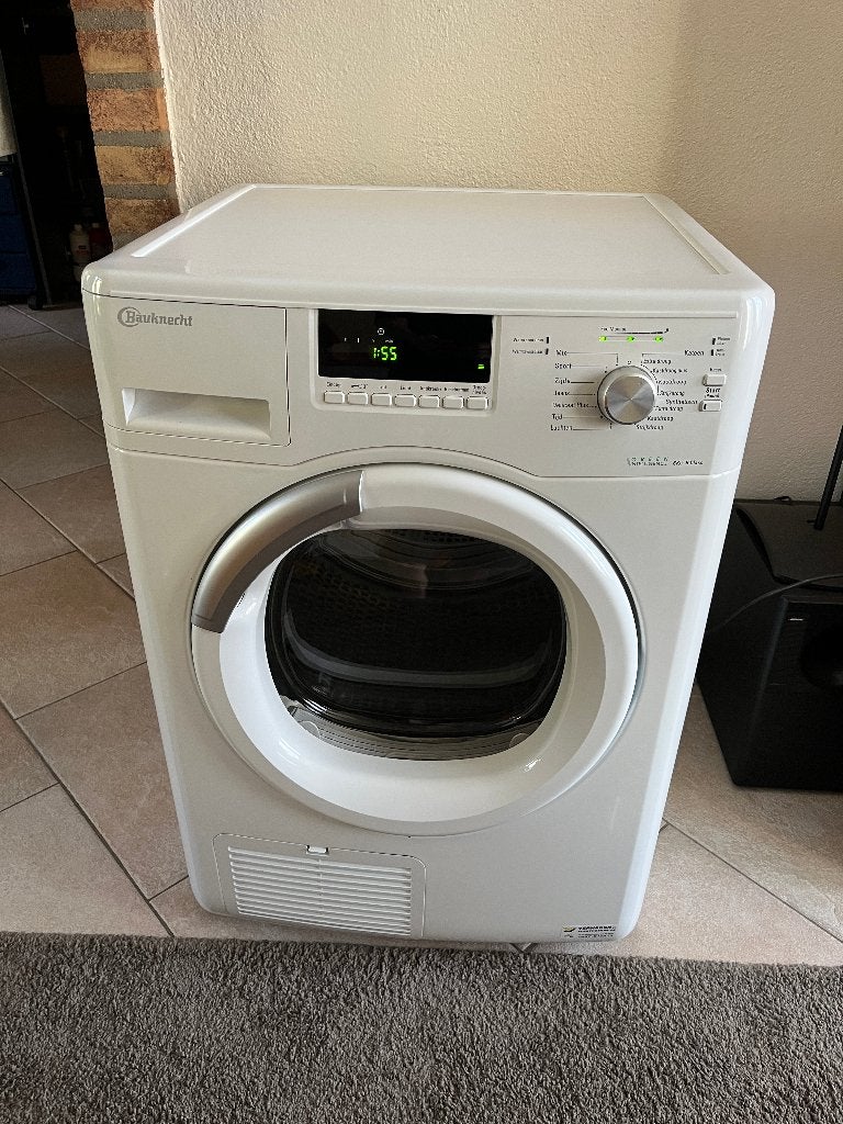 Bauknecht TRKD 5580 wasdroger , condens droger . 8kg., Ophalen, 6 tot 8 kg, Gebruikt, Voorlader