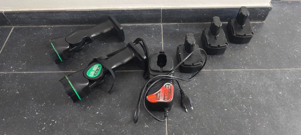 Hitachi UB180 Lampen met Accu's en Lader - 14.4V/18V, Ophalen of Verzenden, Gebruikt, Minder dan 50 watt, Lamp met armatuur