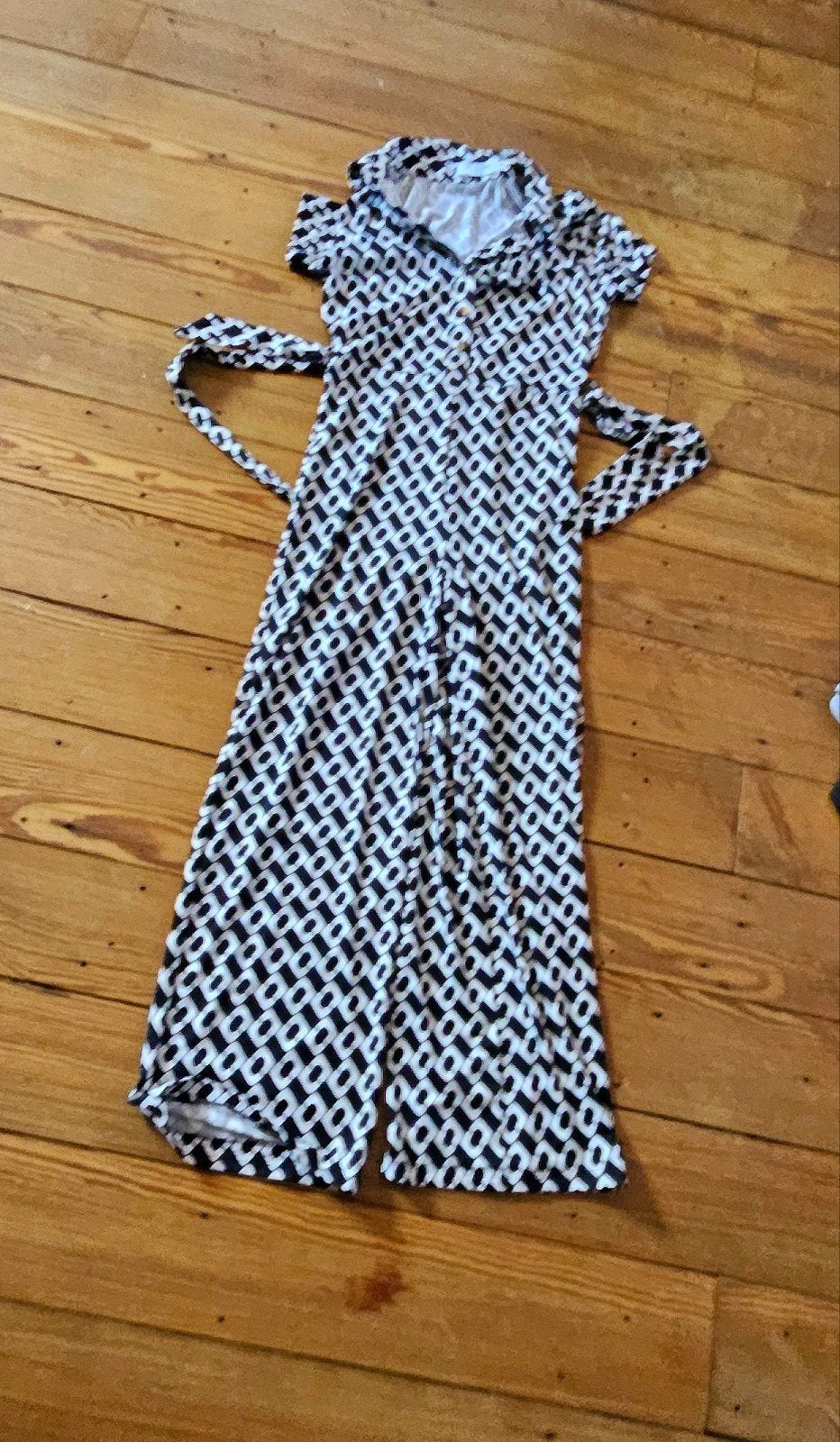 Zwart met wit jumpsuit, Ophalen of Verzenden, Zo goed als nieuw, Maat 36 (S), Zwart