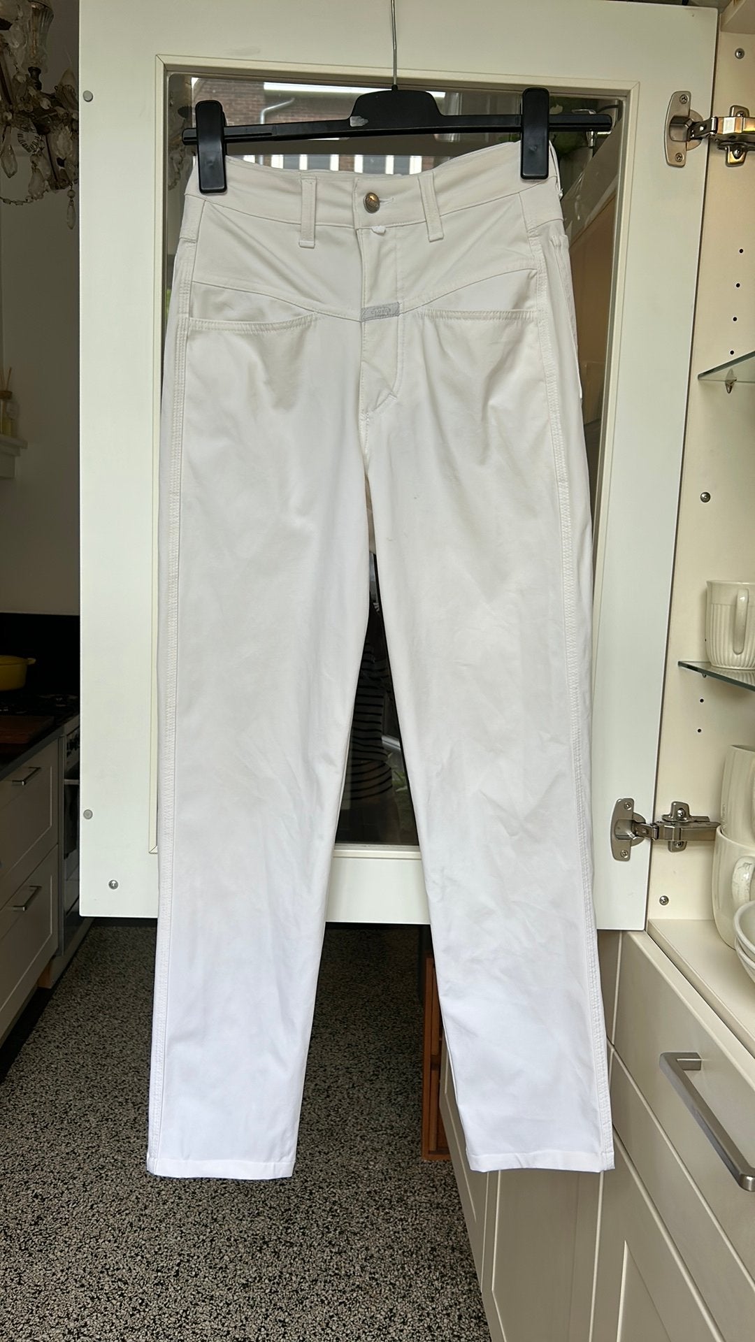 Witte CLOSED pedal straight in maat 36, perfecte staat, Kleding | Dames, Wit, Ophalen of Verzenden, Zo goed als nieuw, Maat 36 (S)