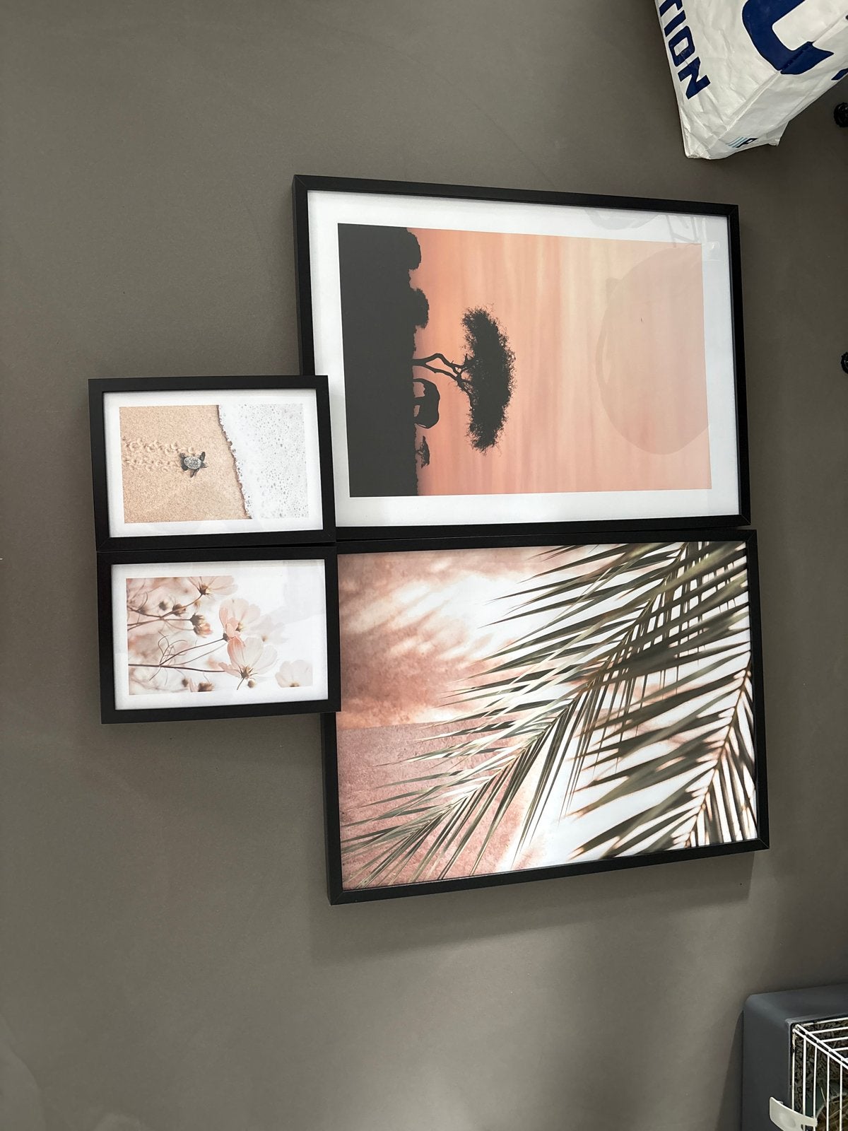 4 IKEA lijsten met Desenio posters (2x 70x50, 2x 30x20), Ophalen, Zo goed als nieuw, Fotolijst, Hout