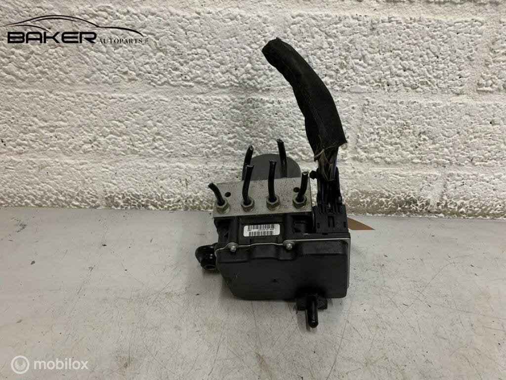 ABS pomp Saab 9-5 ('97-'11) 0265950538, Gebruikt, Ophalen of Verzenden, Saab, Saab
