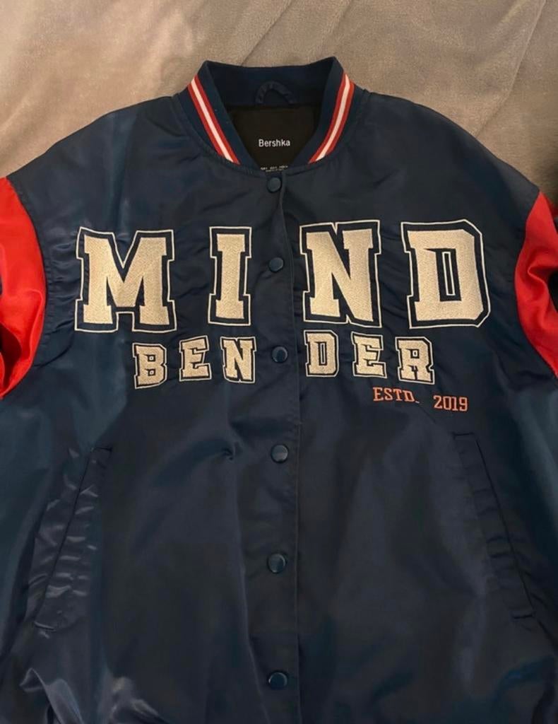 Bershka Bomberjack 'Mind Bender' - Zo goed als nieuw, Ophalen of Verzenden, Zo goed als nieuw, Maat 38/40 (M), Blauw