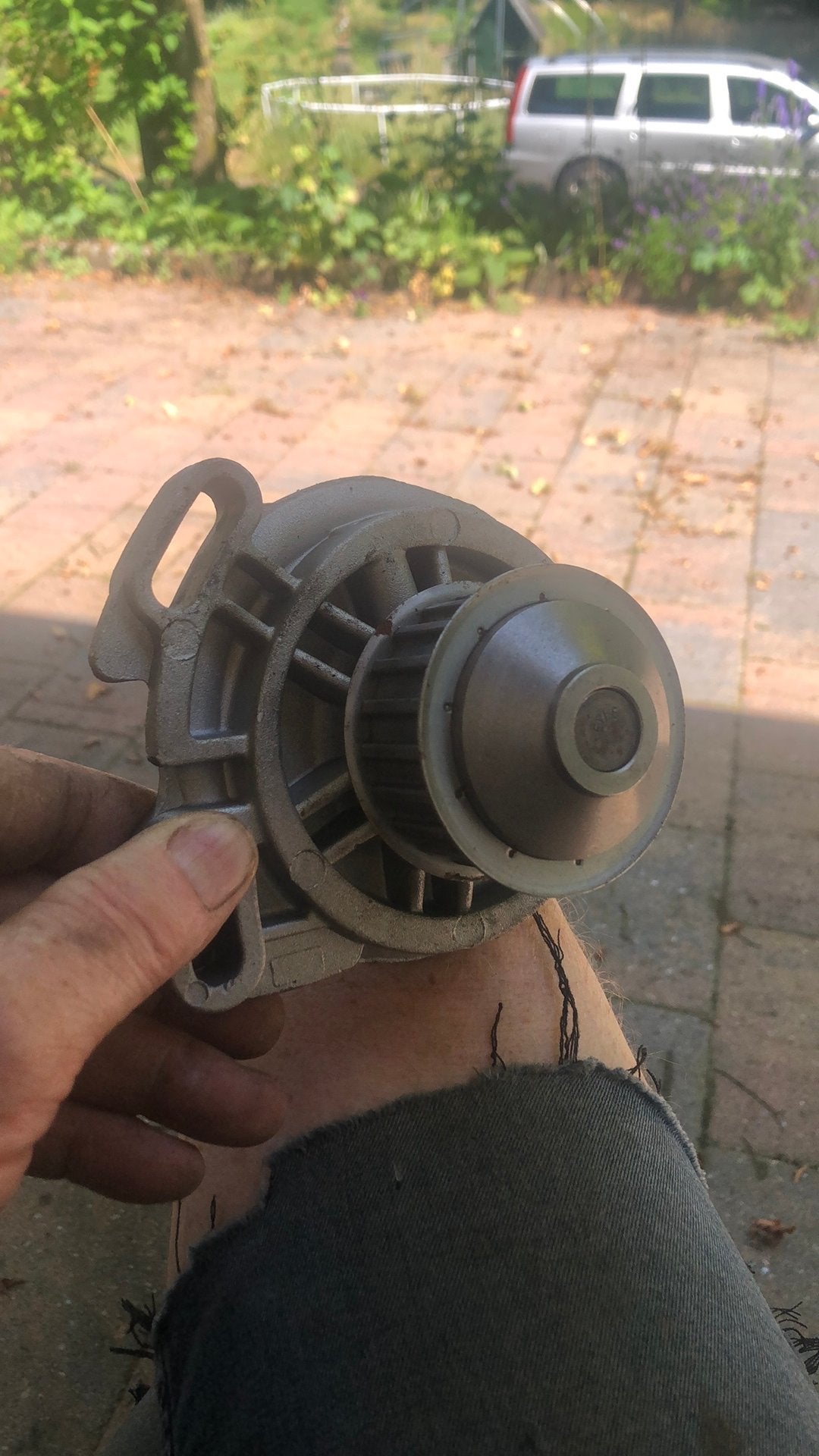 Volvo, vw, audi waterpomp diesel motor, Tuin en Terras, Ophalen of Verzenden, Zo goed als nieuw
