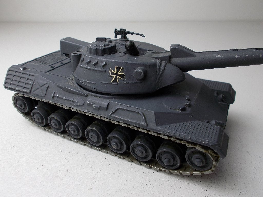 1974 Dinky Toys 692 LEOPARD TANK GERMAN "BUNDESWEHR" Igst!, Ophalen of Verzenden, Zo goed als nieuw, Overige typen, Dinky Toys
