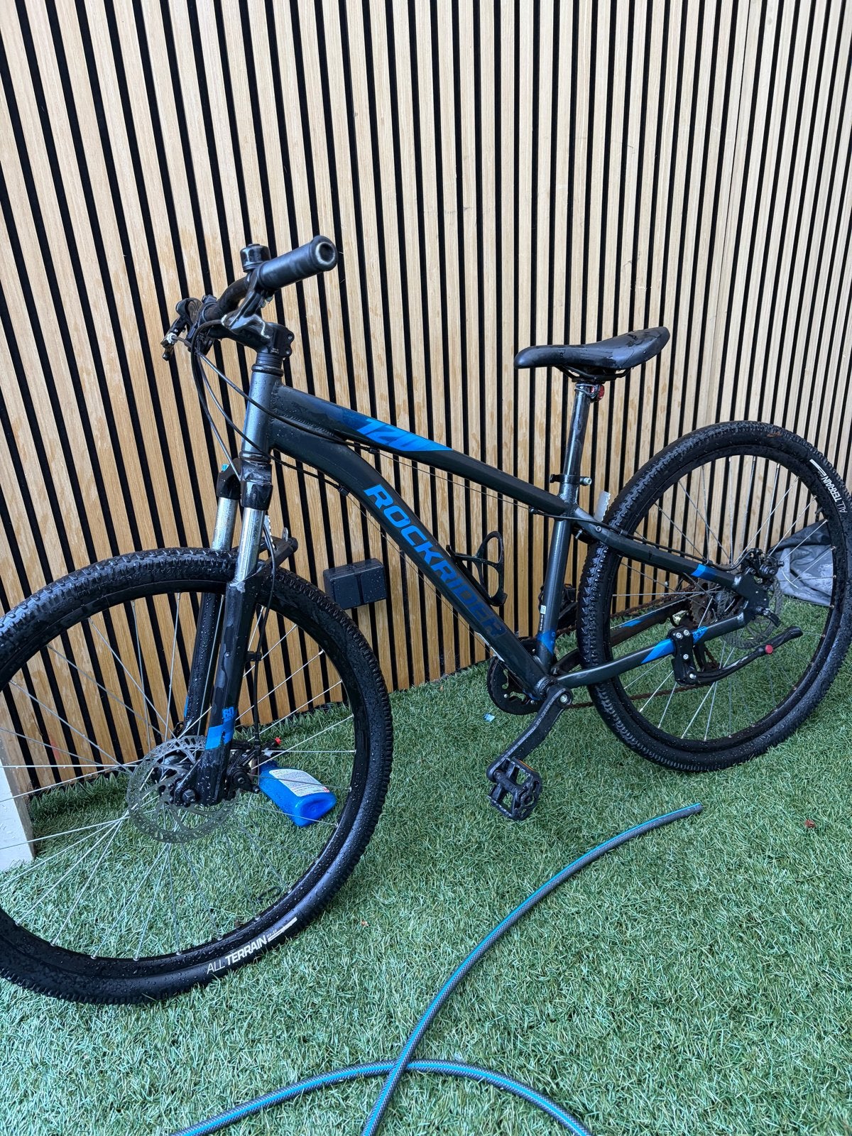 Rockrider Mountainbike Zwart/Blauw - Amper gebruikt, Gebruikt, Hardtail, Schijfrem, Ophalen