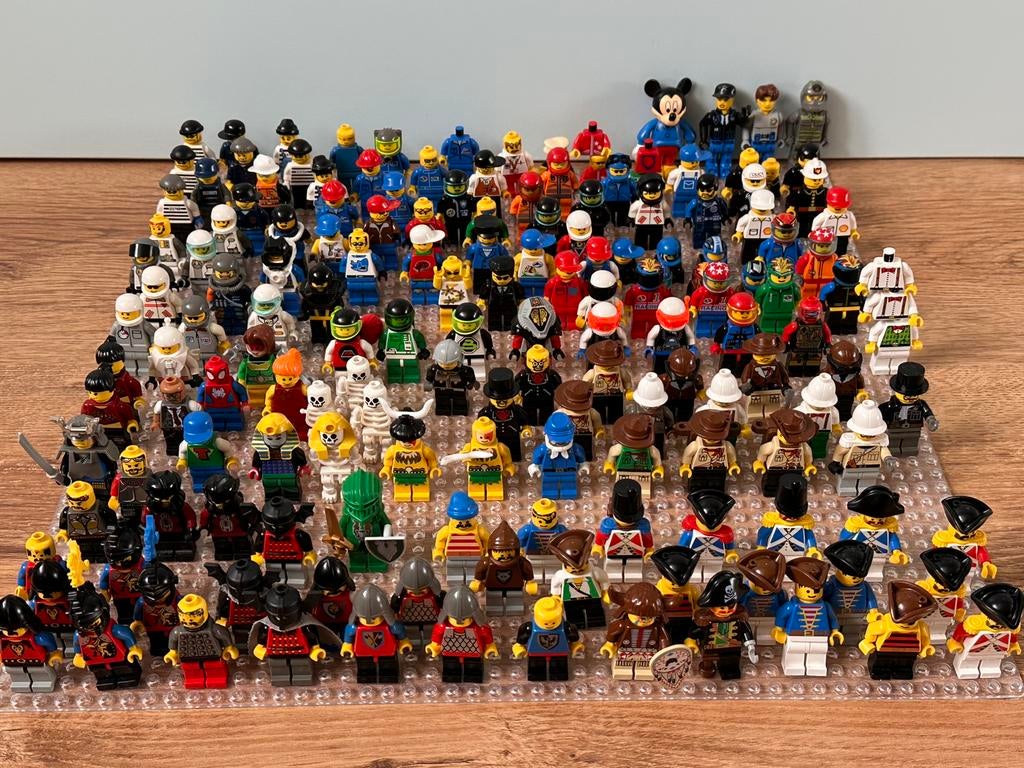 Lego ca175 minifiguren oa castle knights piraten adventurers, Ophalen of Verzenden, Gebruikt, Minifiguur, Lego