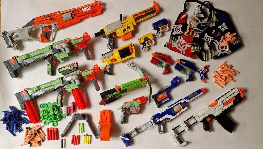 Grote partij Nerf guns oa Vortex/ Demolisher + pijlen + kist, Ophalen, Gebruikt