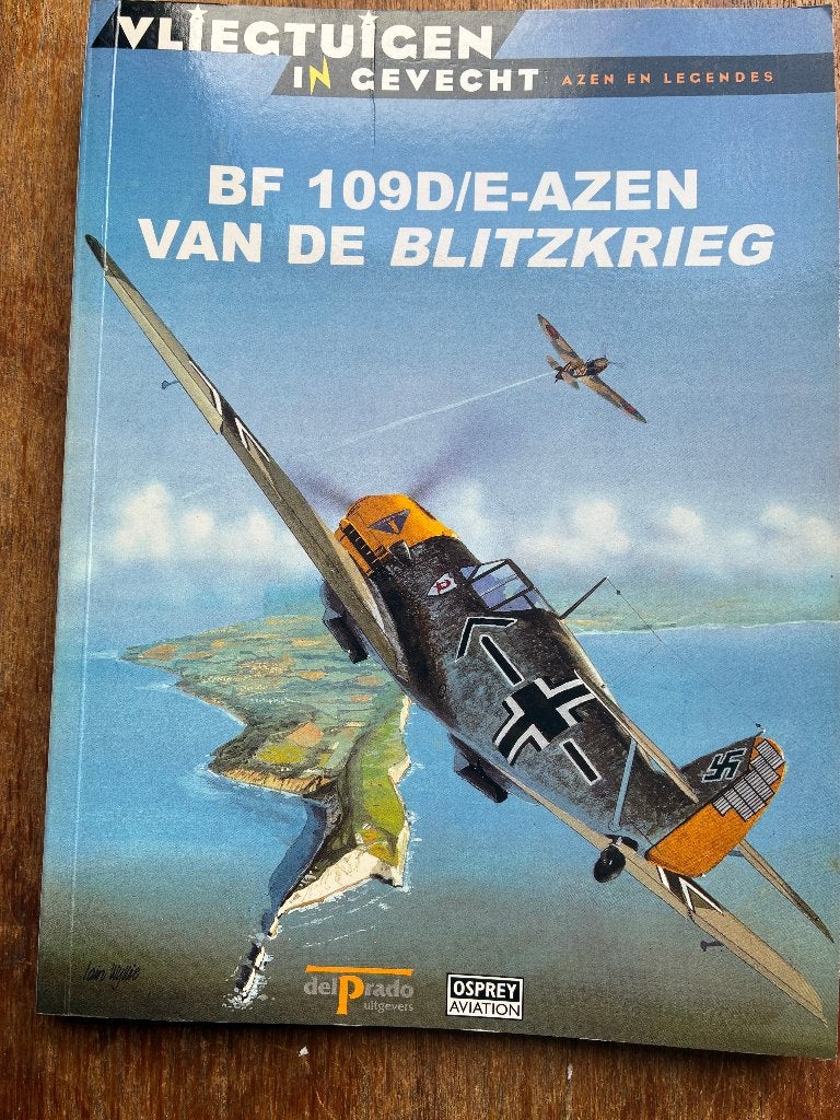 Messerschmitt BF- 109 ; Vliegtuigen in Gevecht serie, Ophalen of Verzenden, Tweede Wereldoorlog, Zo goed als nieuw, Luchtmacht