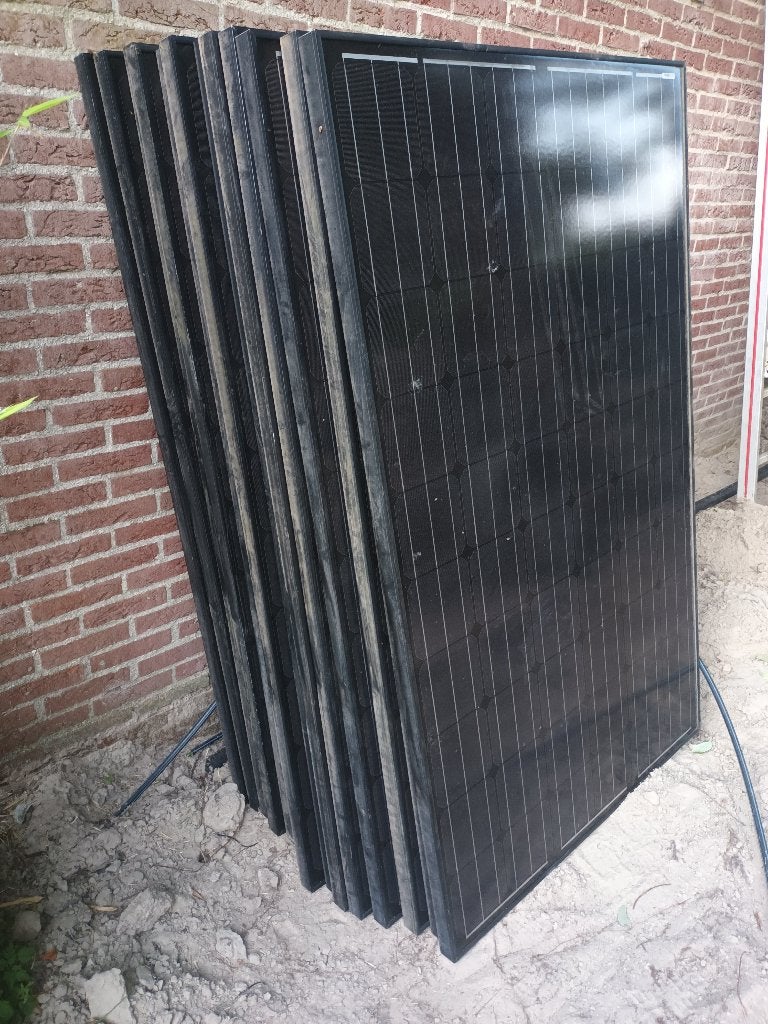 Zonnepanelen 255 met omvormers, Ophalen, Gebruikt, Compleet systeem, 200 wattpiek of meer
