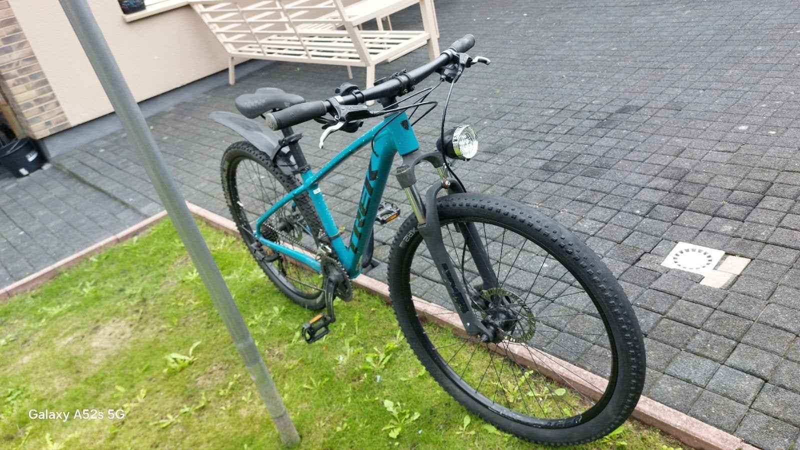 Foto 2 van Trek Mountainbike - Zo goed als nieuw