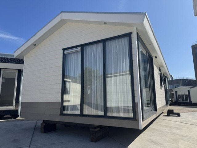 **🏡Chalet 10.10 x 4.30 2 slaapkamers 27.950,-🏡**, Tot en met 4