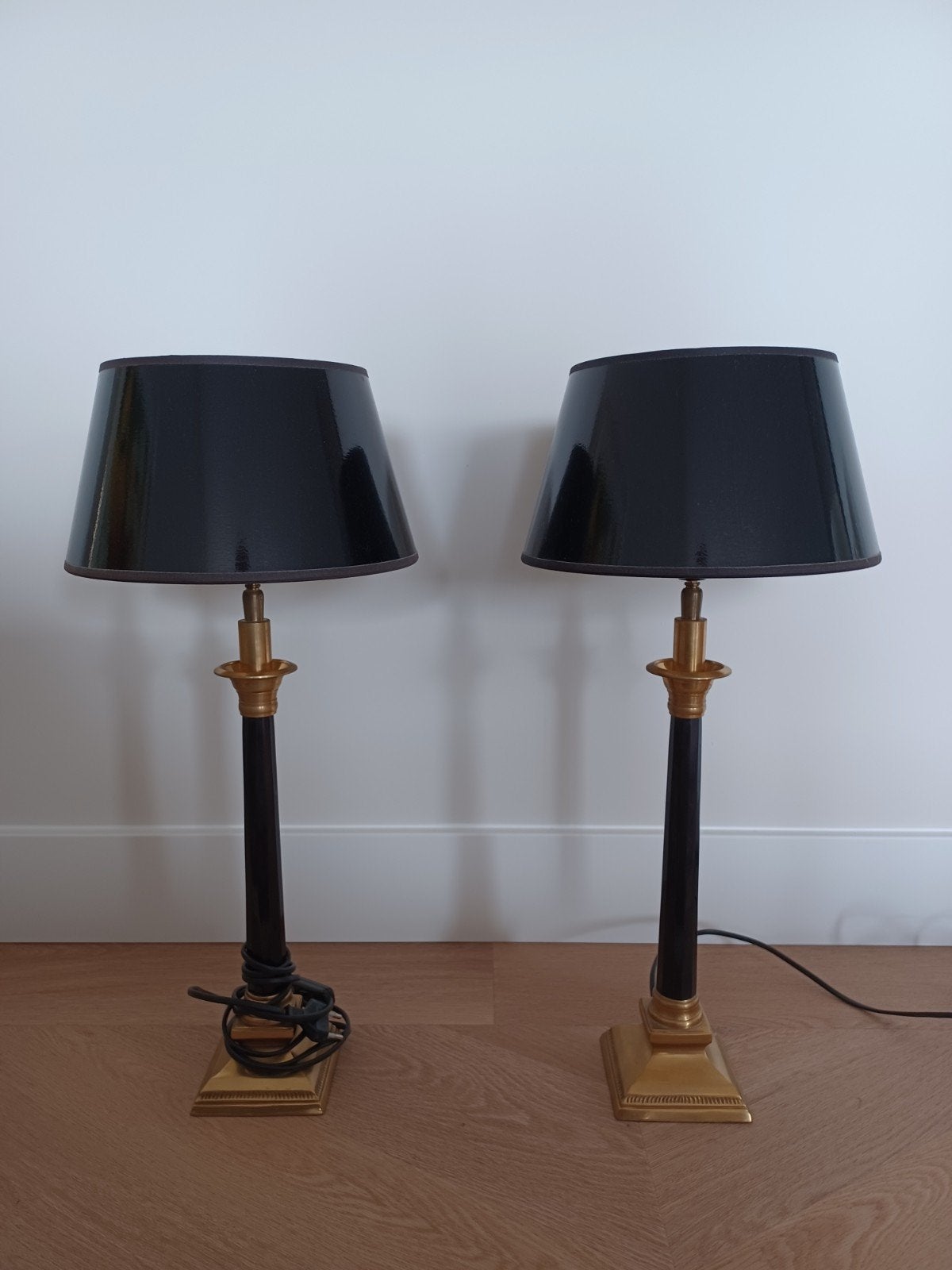 Set van 2 tafellampen, zwart met messing, Ophalen, 57 cm, E27 (groot), Zo goed als nieuw