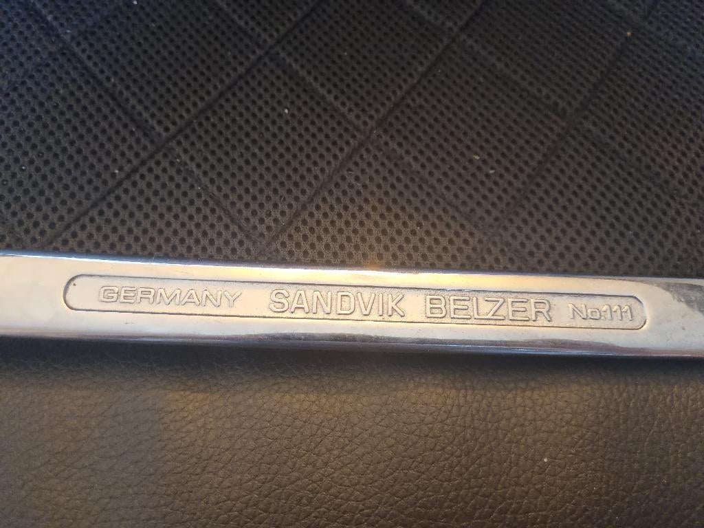 Germany sandvik bezer no.111 ringsteensleutel, Ophalen, Zo goed als nieuw