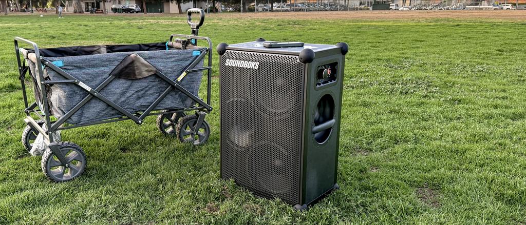 LET OP: Soundboks 4 te huur - (tot 5 stuks), Audio, Tv en Foto, Luidsprekers, Overige typen, Zo goed als nieuw, 120 watt of meer