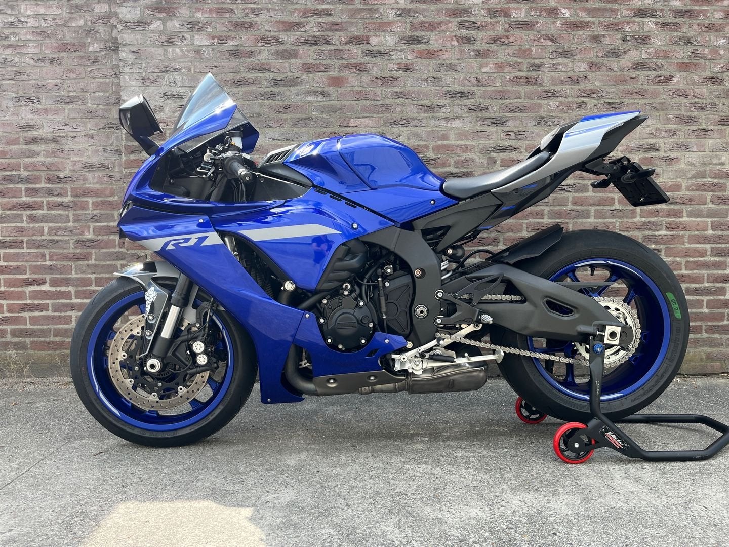 YAMAHA YZF R1 (bj 2021) +- 17.700 km incl.onderh.historie, Motorrijbewijs A, Bedrijf, Onbekend, Super Sport