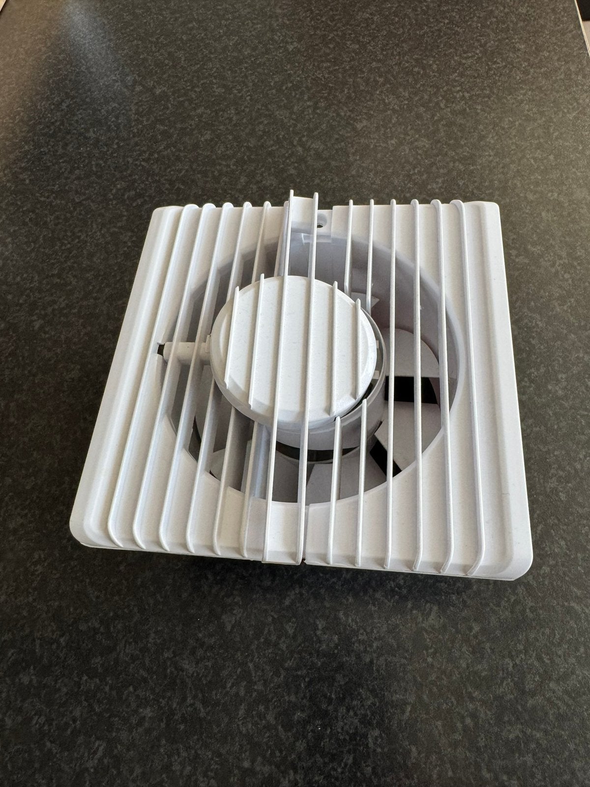Witte ventilator voor wc, Ophalen, Zo goed als nieuw, Ventilator