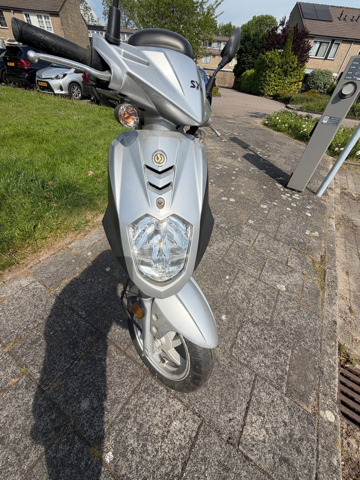 Sym50 snorscooter met blauw kenteken en kofferbak, Ophalen, Gebruikt, Overige modellen, Benzine