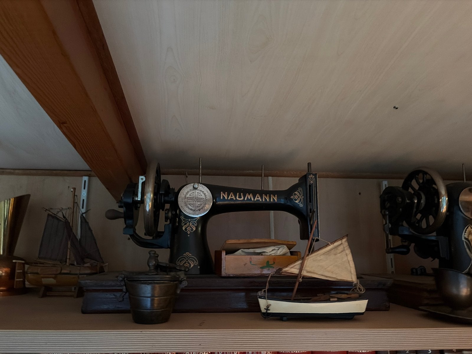 Antieke Naumann en Anker Naaimachines - Decoratie, Ophalen