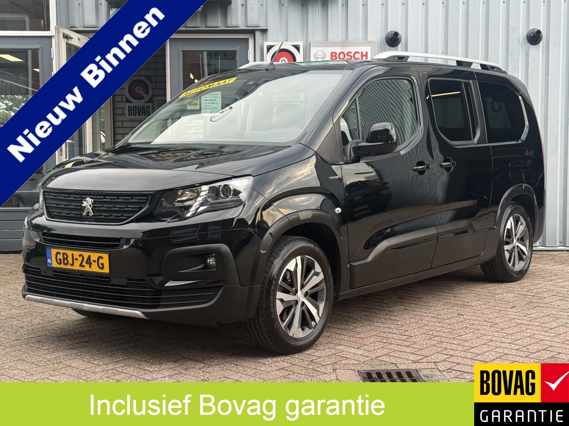 Peugeot Rifter Long - 2 pers. Mini-Camper. 1.2 Puretech Long, Stof, Gebruikt, 1199 cc, Zwart