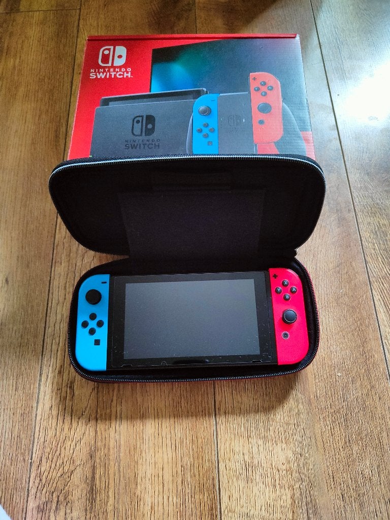 Nintendo Switch V2 Complete Set met Doos, Ophalen of Verzenden, Zo goed als nieuw, Met 2 controllers, Switch 2019 Upgrade